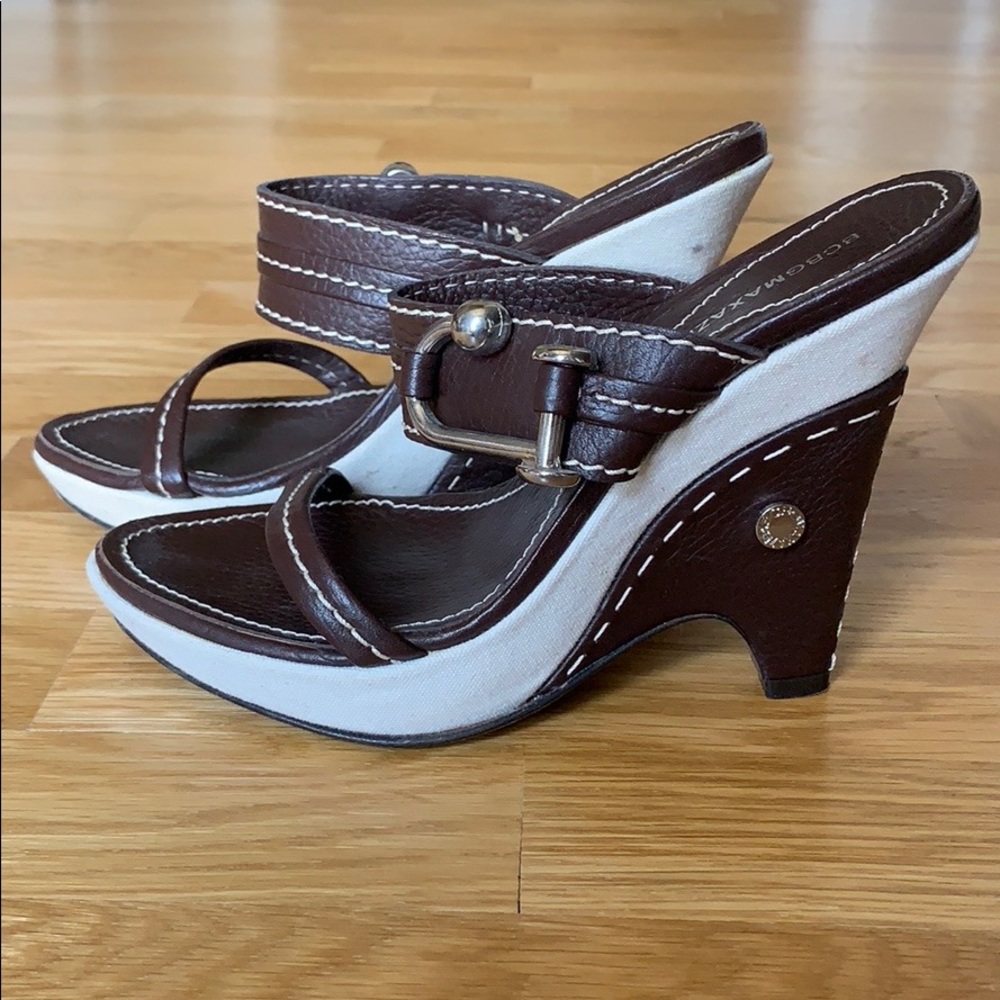 BCBG CUTE LEATHER HEEL SUPER COMFY